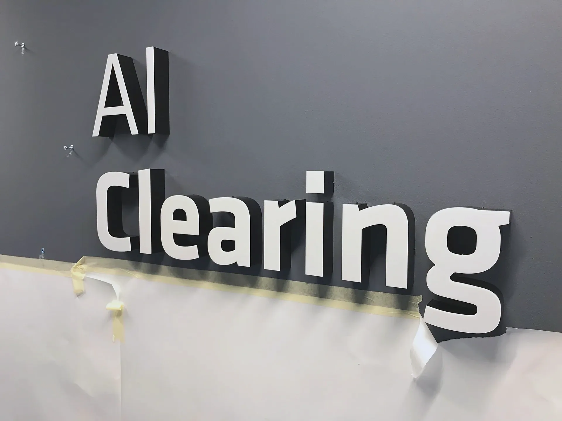 Przestrzenne logo AI Clearing