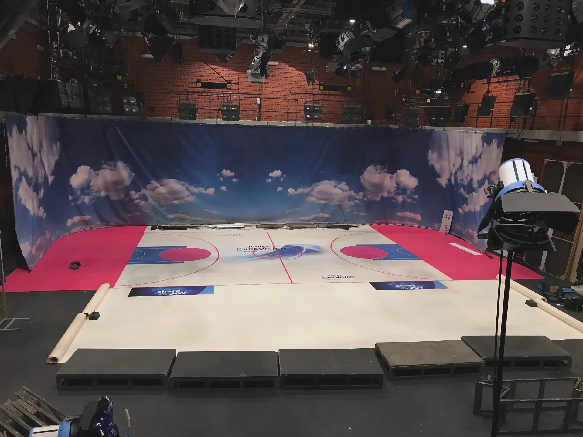 Wielkoformatowy druk podłogowy Junior Eurovision Song Contest